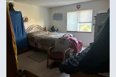 204 3rd St, La Grande, OR 97850 - Photo 9