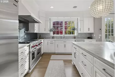 2254 Knaus Rd, Lake Oswego, OR 97034 - Photo 17