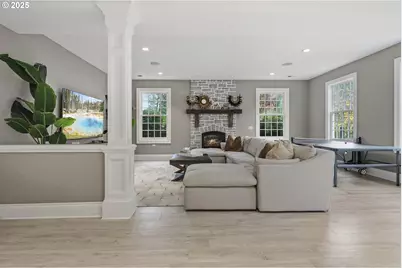 2254 Knaus Rd, Lake Oswego, OR 97034 - Photo 37