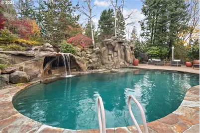 2254 Knaus Rd, Lake Oswego, OR 97034 - Photo 5