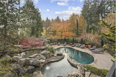 2254 Knaus Rd, Lake Oswego, OR 97034 - Photo 45