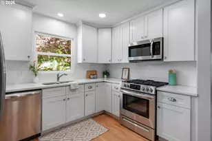 1026 SE Nehalem St, Portland, OR 97202 - Photo 13