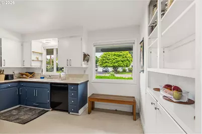 807 Vincent St, Eugene, OR 97401 - Photo 9