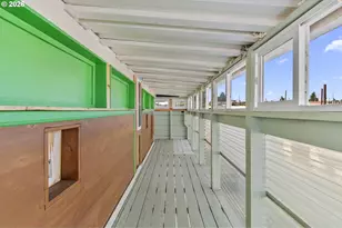 2901 NE Marine Dr, Portland, OR 97211 - Photo 11