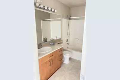 2301 NE 139th Cir, Vancouver, WA 98686 - Photo 9