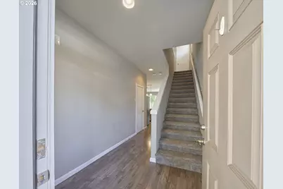 2301 NE 139th Cir, Vancouver, WA 98686 - Photo 3