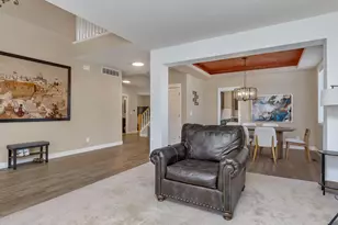 12056 SW Whistler's Loop, Tigard, OR 97223 - Photo 7