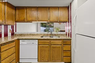 3324 NE 29th St, Gresham, OR 97030 - Photo 11