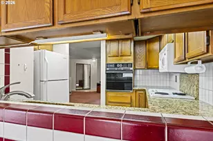 3324 NE 29th St, Gresham, OR 97030 - Photo 9