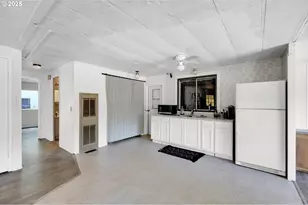 31145 Kenady Ln, Cottage Grove, OR 97424 - Photo 13