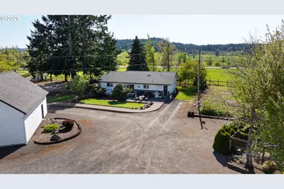 33455 Howe Ln, Creswell, OR 97426 - Photo 3