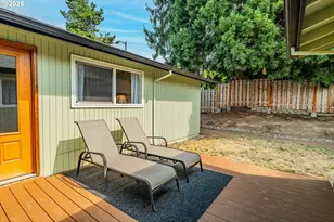 13520 SW Devonshire Dr, Beaverton, OR 97005 - Photo 31