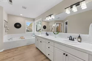 5707 Ridgetop Ct, Lake Oswego, OR 97035 - Photo 31