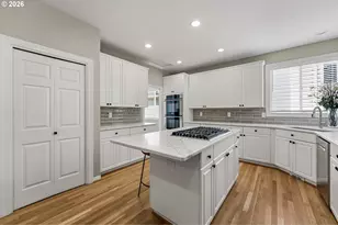 5707 Ridgetop Ct, Lake Oswego, OR 97035 - Photo 19