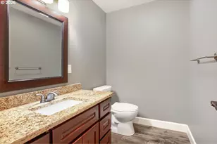 909 Highland St, Ridgefield, WA 98642 - Photo 13