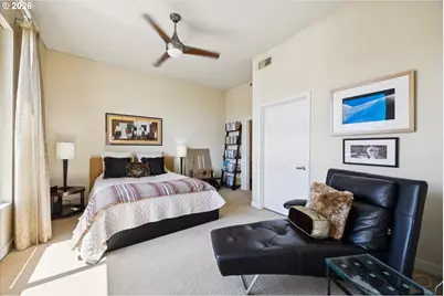 922 NW 11th Ave #1113, Portland, OR 97209 - Photo 25