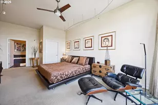 922 NW 11th Ave, Portland, OR 97209 - Photo 21