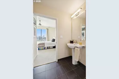 922 NW 11th Ave #1113, Portland, OR 97209 - Photo 27