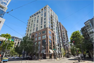 922 NW 11th Ave #1113, Portland, OR 97209 - Photo 1