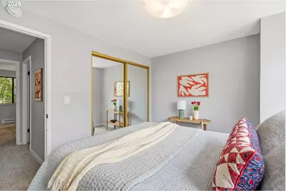 358 Cervantes Cir, Lake Oswego, OR 97035 - Photo 19