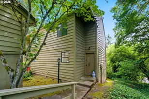 358 Cervantes Cir, Lake Oswego, OR 97035 - Photo 1