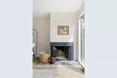 358 Cervantes Cir, Lake Oswego, OR 97035 - Photo 5
