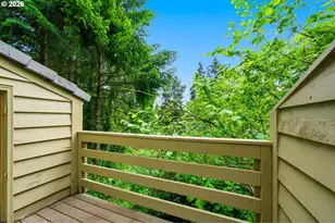 358 Cervantes Cir, Lake Oswego, OR 97035 - Photo 13
