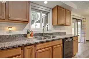 3915 NE 137th Ave, Vancouver, WA 98682 - Photo 11