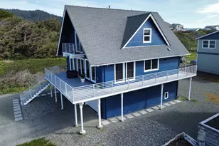 93890 Pebble Pl, Gold Beach, OR 97444 - Photo 29