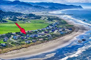 93890 Pebble Pl, Gold Beach, OR 97444 - Photo 3