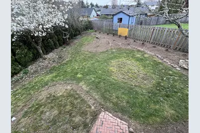 2632 NE 7th Ct, Gresham, OR 97030 - Photo 21