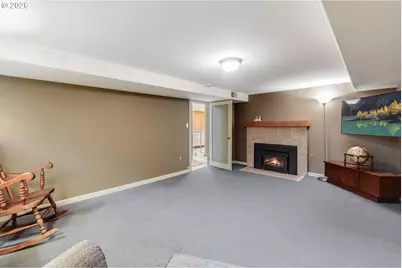 4446 NE Irving St, Portland, OR 97213 - Photo 25