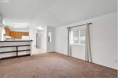 700 N Mill St #107, Creswell, OR 97426 - Photo 5