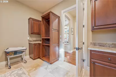 3689 Marcella Dr, Eugene, OR 97408 - Photo 27