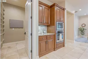 3689 Marcella Dr, Eugene, OR 97408 - Photo 17