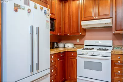 6534 SE 75th Ave, Portland, OR 97206 - Photo 7