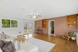 928 9th St, Washougal, WA 98671 - Photo 9