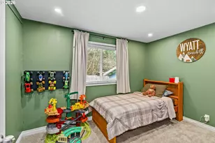 24705 Parkside Dr, Veneta, OR 97487 - Photo 17