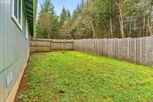 24705 Parkside Dr, Veneta, OR 97487 - Photo 35