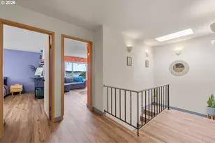 601 N Tomahawk Island Dr, Portland, OR 97217 - Photo 21