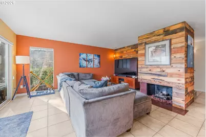 601 N Tomahawk Island Dr, Portland, OR 97217 - Photo 9