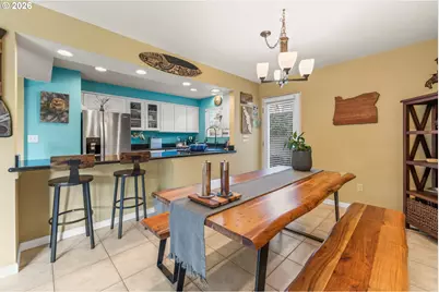 601 N Tomahawk Island Dr, Portland, OR 97217 - Photo 15