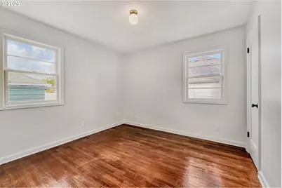4305 NE 77th Ave, Portland, OR 97218 - Photo 15