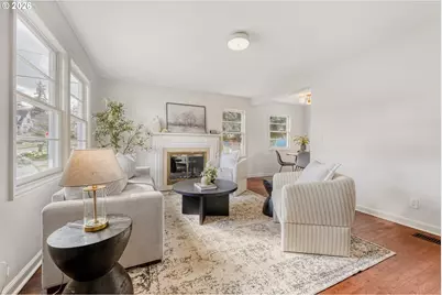 4305 NE 77th Ave, Portland, OR 97218 - Photo 5