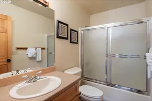 8968 Cliff Swallow Dr, Redmond, OR 97756 - Photo 17