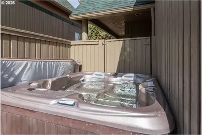 8968 Cliff Swallow Dr, Redmond, OR 97756 - Photo 21