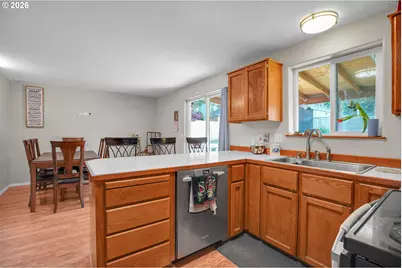 33316 SW Meadowbrook Dr, Scappoose, OR 97056 - Photo 9