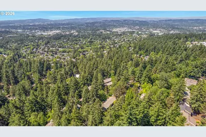 58 Cervantes Cir #8D, Lake Oswego, OR 97035 - Photo 45
