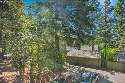58 Cervantes Cir #8D, Lake Oswego, OR 97035 - Photo 43