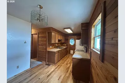 238 Dawson St, Halfway, OR 97834 - Photo 11